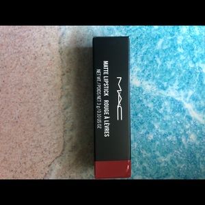 NWT MAC Matte lipstick in Chili
